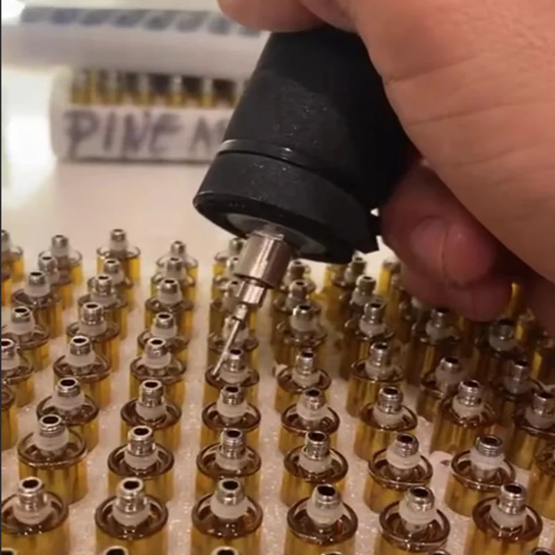 Oil cartridge filling machine for vape oil cartridges